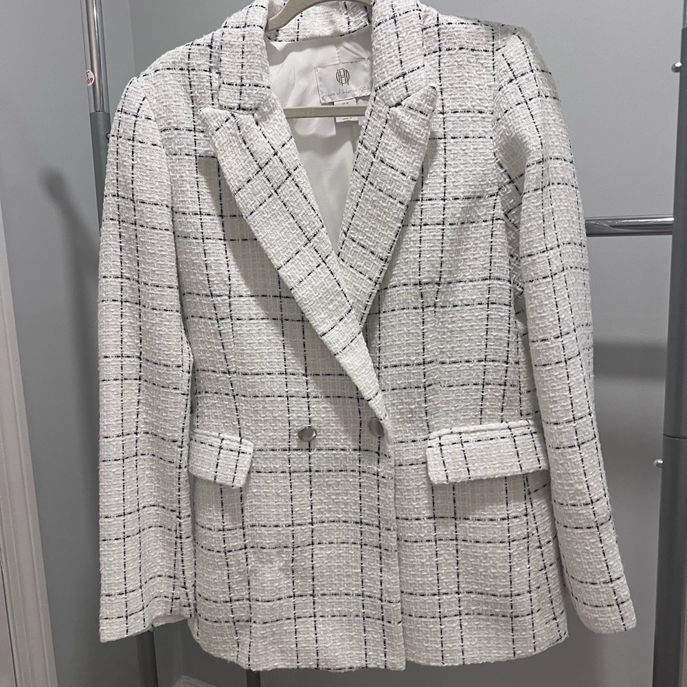 Chic White Plaid Blazer